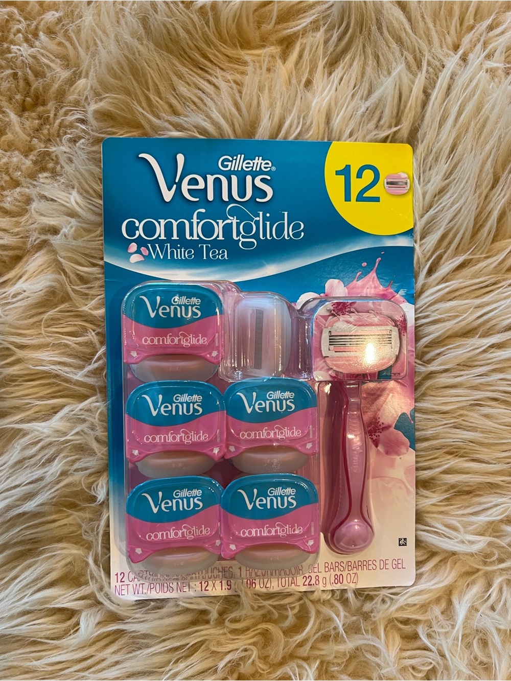 VENUS ComfortGlide White Tea Razor Kit - Pink & Teal